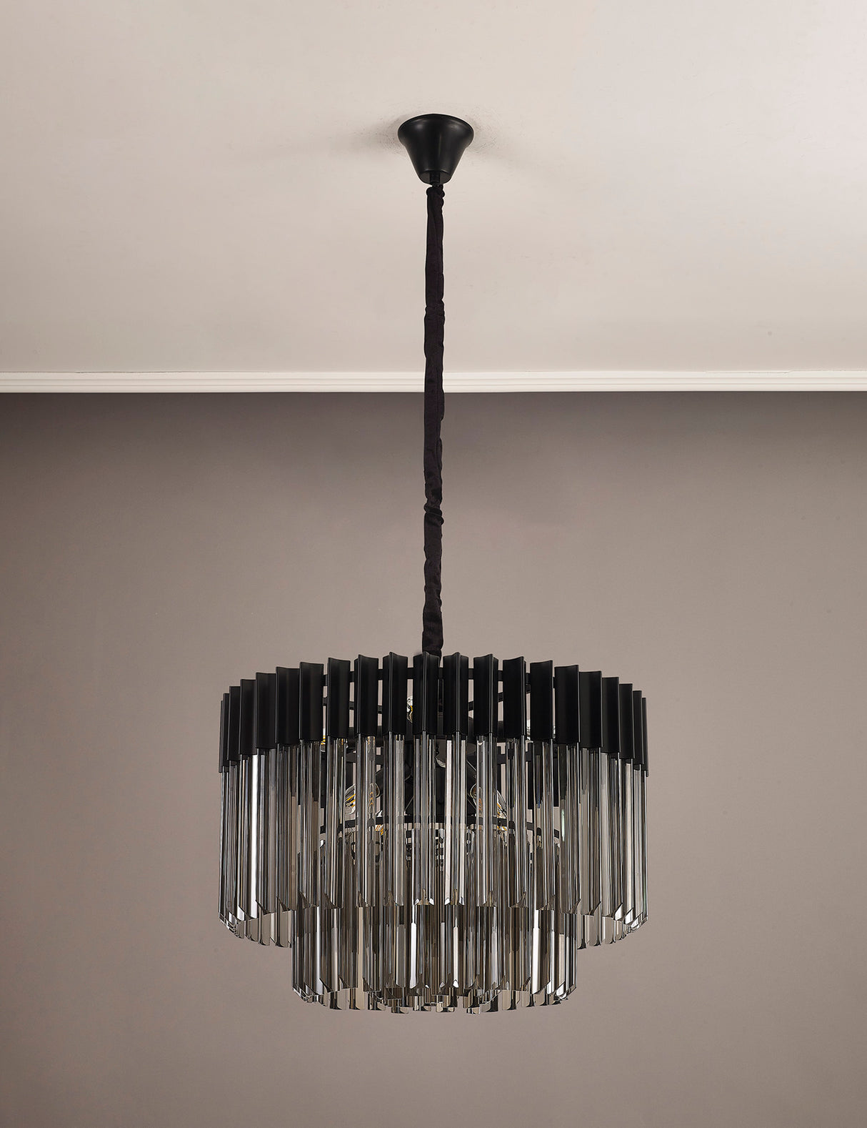 ADH2798 Adhil Round 8 Light Ceiling Pendant Matt Black/Smoked