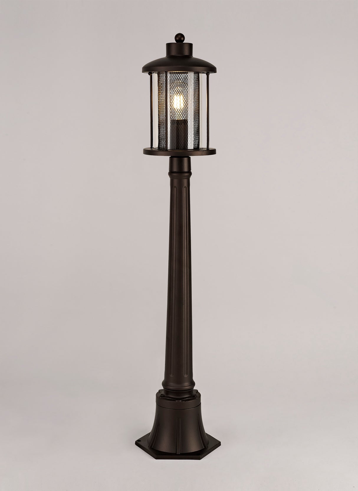 ARK2347 Arkab Post Lamp 1 Light IP54 Indoor/Outdoor Use in a Antique Bronze/Clear Finish