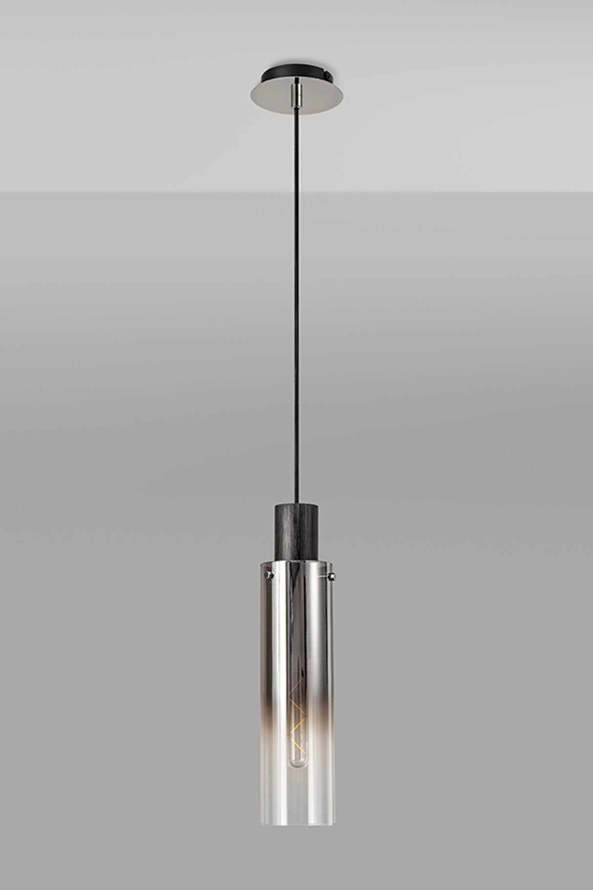 BUN8848 Bunda Slim Round 1 Light Pendant in a Black/Chrome/Smoke Fade Finish