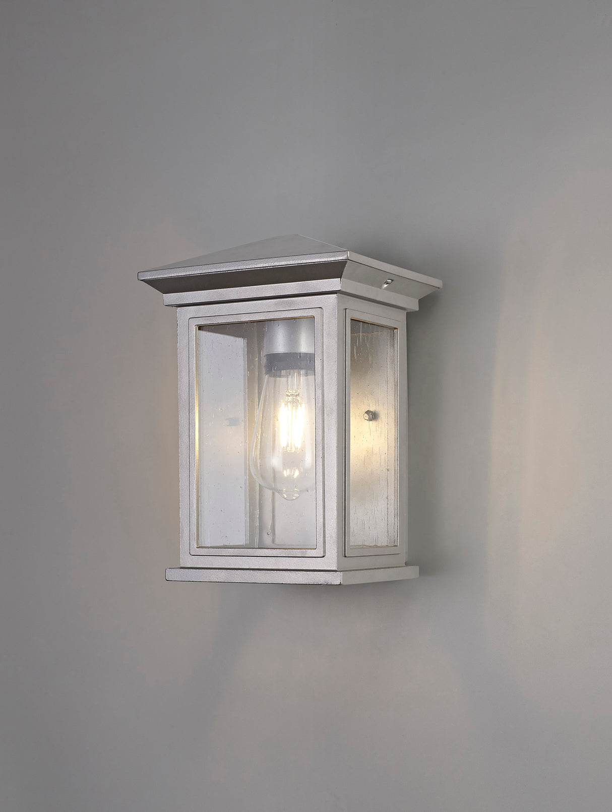 KEI0657 Keid Wall Lamp 1 Light IP54 Indoor/Outdoor Use in a Silver Grey/Clear Finish