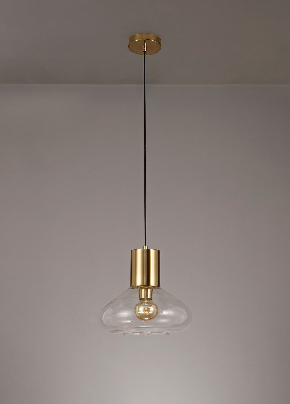 OLE4318 Olean Wide Pendant 1 Light in a Ancient Brass/Clear Finish