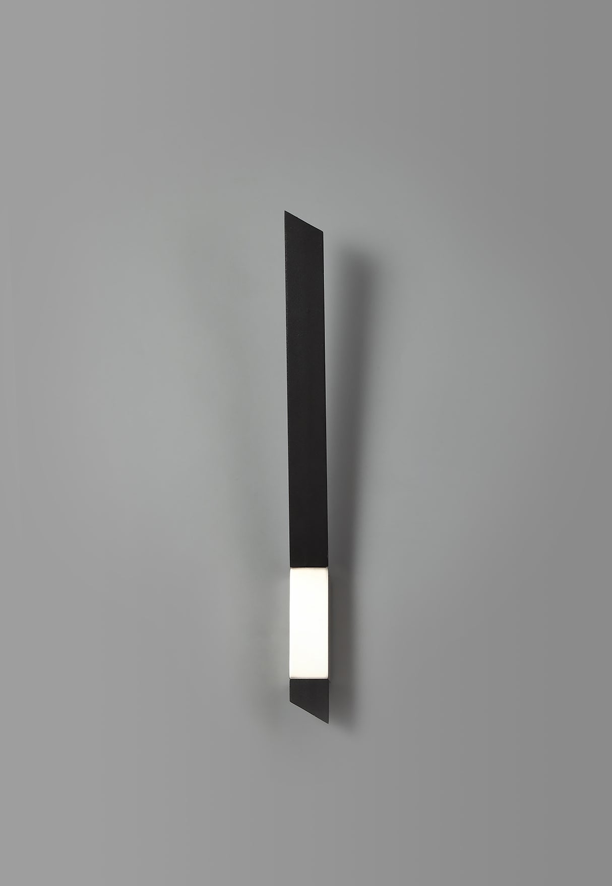 SAL1637 Salm Wall Lamp 8W LED in a Sand Black/Satin Nickel/Frosted Finish