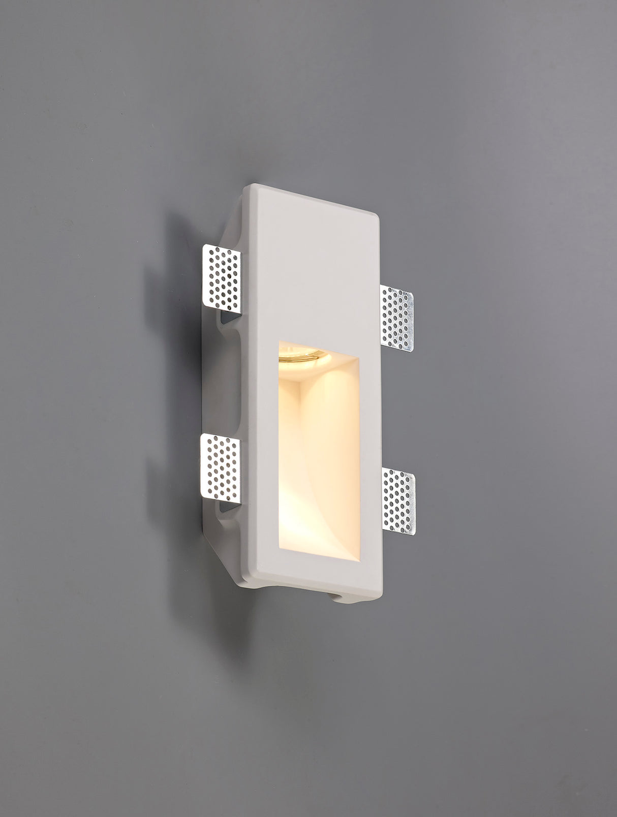 SKA1717 Skat Small Wall 1 Light in a White Paintable Finish